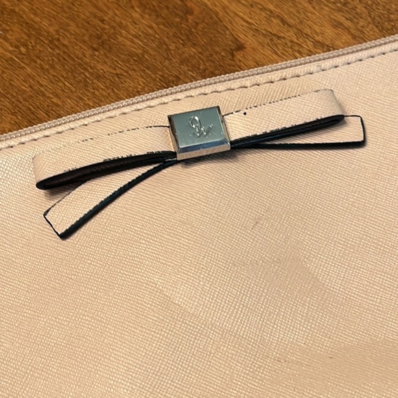 Nine West Wristlet - Picture 3 of 6